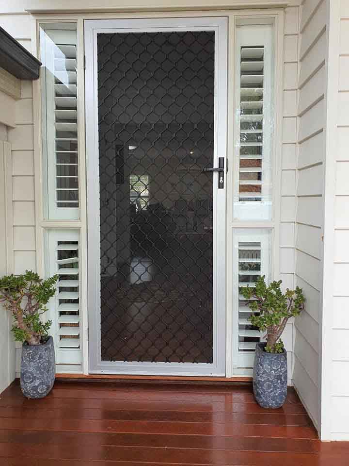 Home 25 Before crimsafe installation